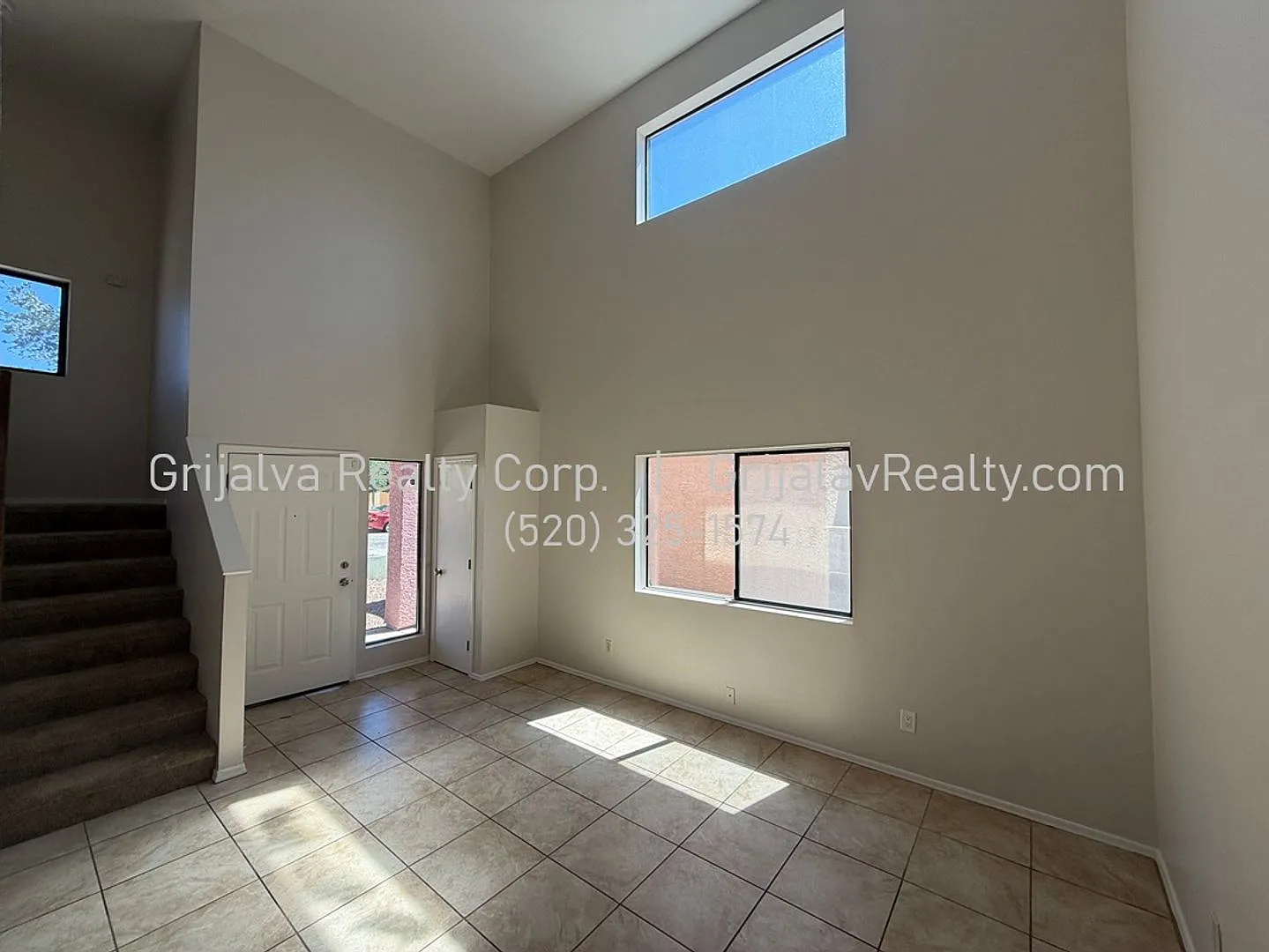 Lovely 2-Story 3 Bedroom House for Rent (Valencia/Campbell) — Photo 2
