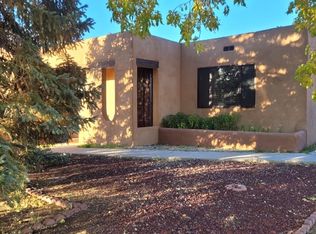 1701 Callejon Zenaida, Santa Fe, NM 87501