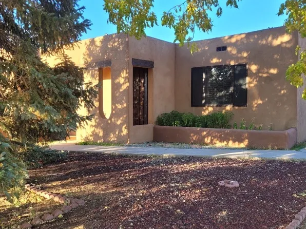 1701 Callejon Zenaida, Santa Fe, NM 87501