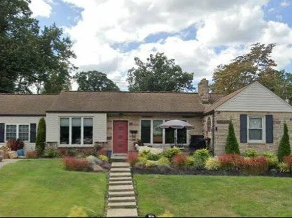 918 Allen St, New Cumberland, PA 17070