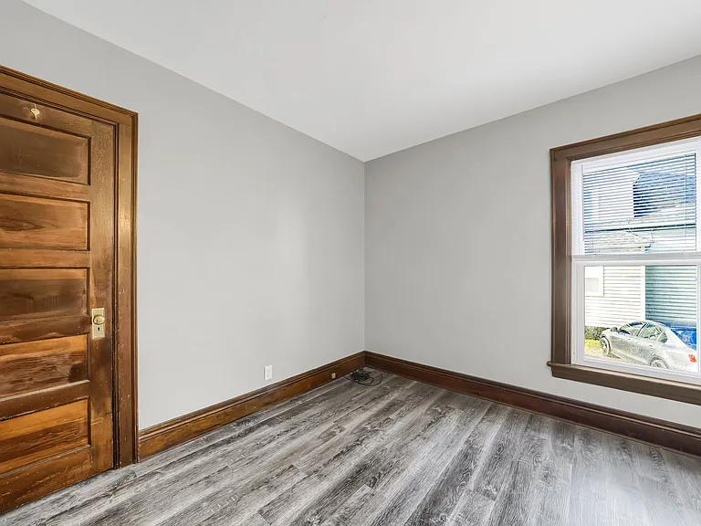 36 Callodine Ave #1 — Photo 18