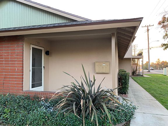 3rd image of 792 Bonita Ave #792