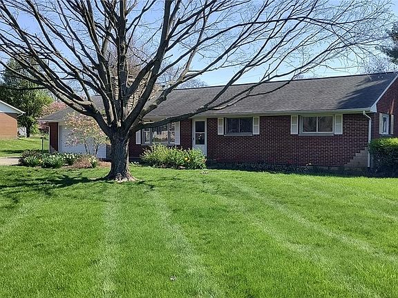 2nd image of 388 Grand Vista Dr