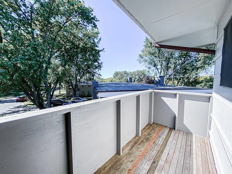 1108 Catalpa Cir — Photo 25