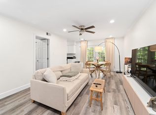 8223 Kingsbrook Rd APT 212, Houston, TX 77024