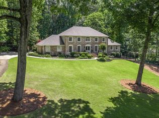 5655 Lake Island Dr, Sandy Springs, GA 30327