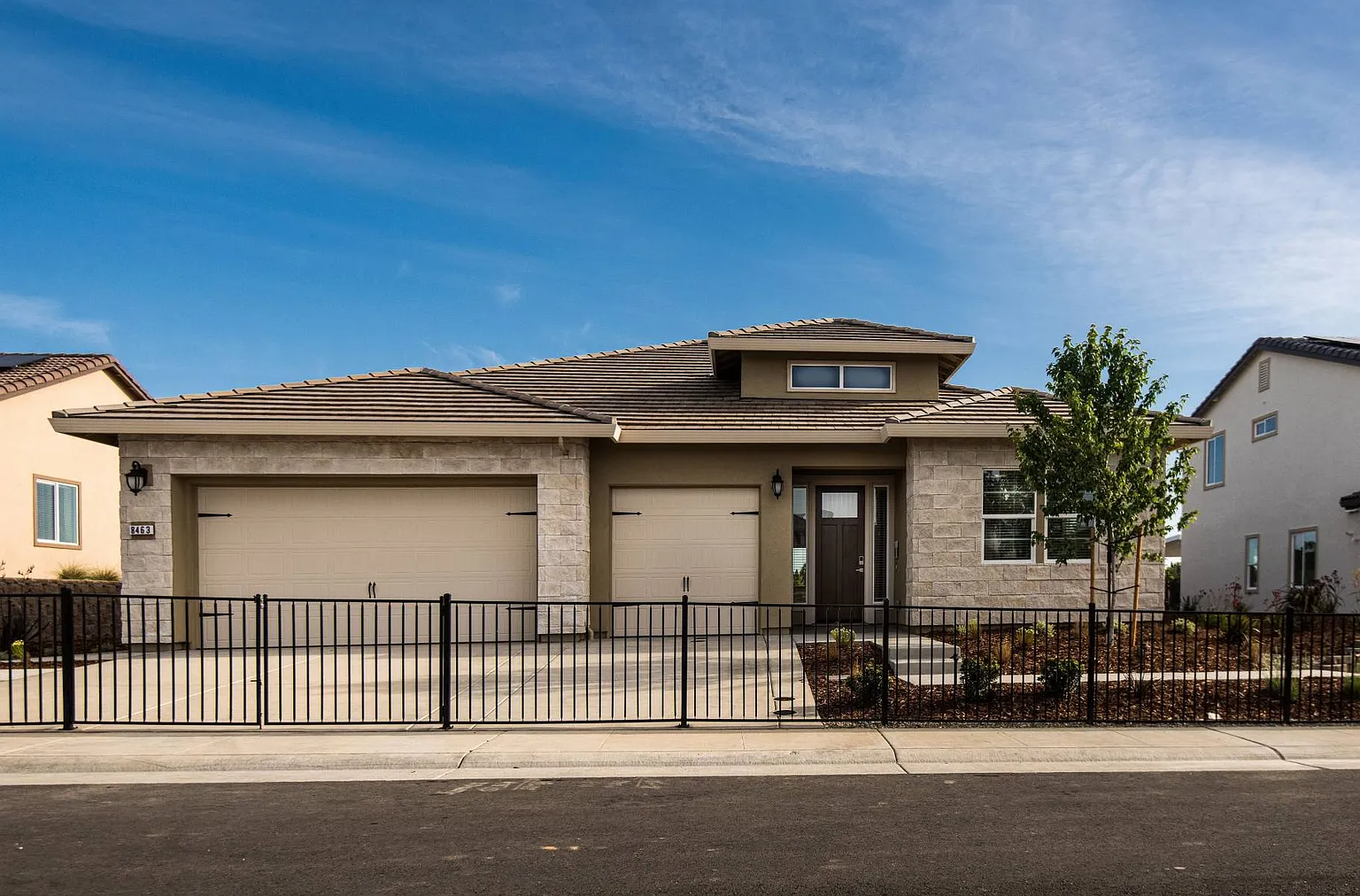 8463 Wattle Way photo 1