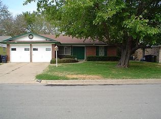 6240 Jennie Dr, Fort Worth, TX 76133