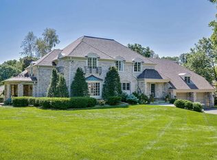 662 Ivy Falls Ct, Mendota Heights, MN 55118