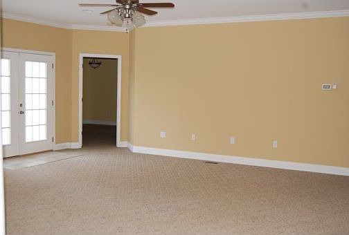 5th image of 2112 Country Brook Ln