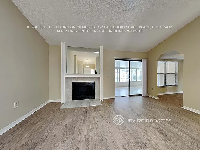 994 Shenandoah Ave — Photo 4