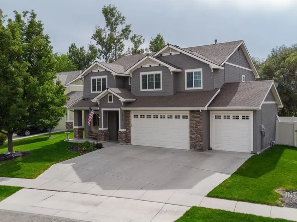1030 N Powder River Dr, Middleton, ID 83644