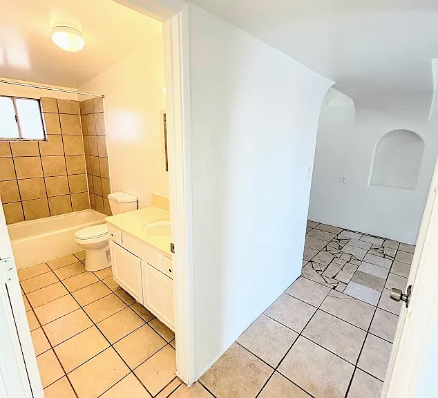 2630 N 14th Ave #1 — Photo 19