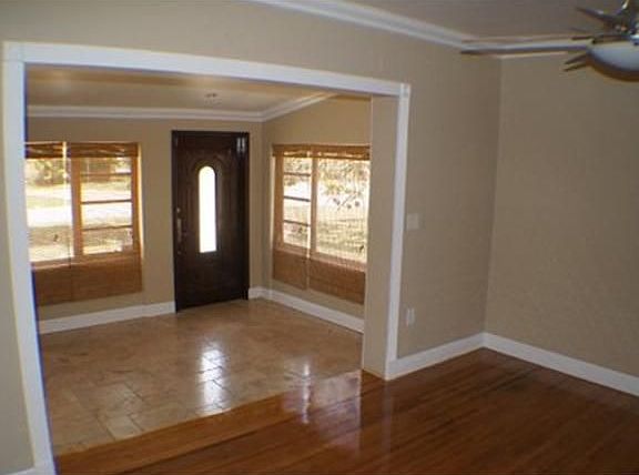 2nd image of 4300 SW 14th St