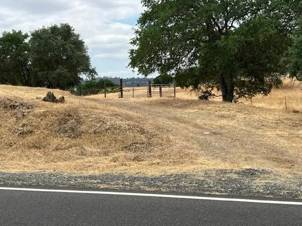 4442 Little John Rd, Copperopolis, CA 95228