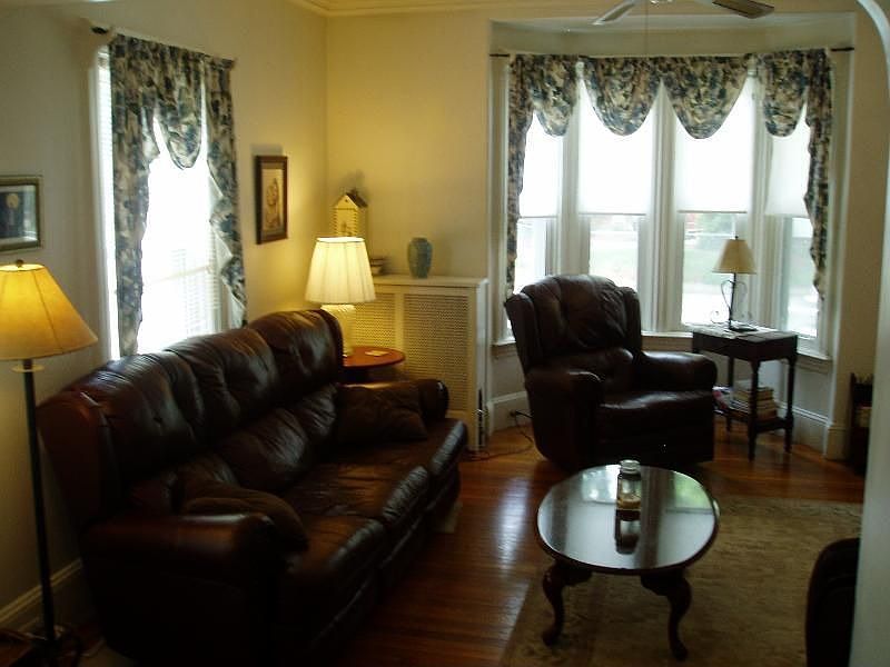 2nd image of 73 Peck St