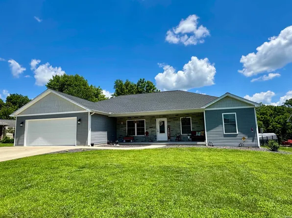 426 S Blitzen Ln, Santa Claus, IN 47579