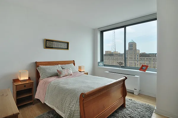 Rented by Corcoran | media 14