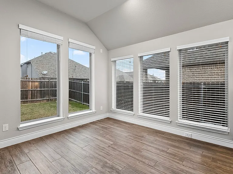 1539 Wheatley Way — Photo 7
