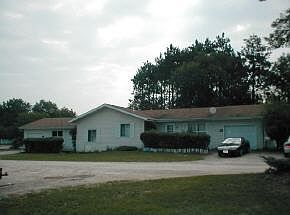 1st image of 561 Lakeshore Ct