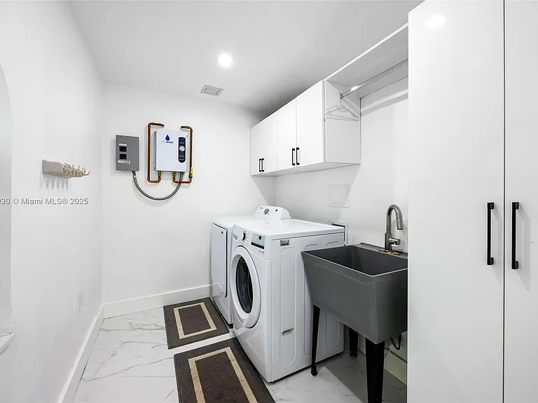 1651 SW 13th Ave — Photo 69