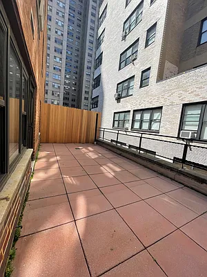 Rented by Douglas Elliman | media 4