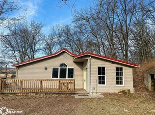 1153 Croton Rd, Farmington, IA 52626