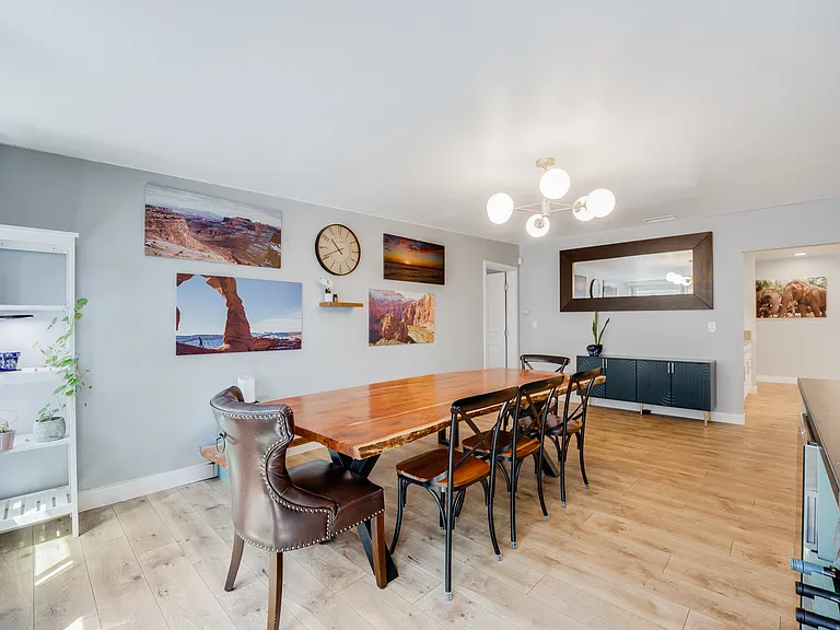 530 Kirtright St — Photo 17