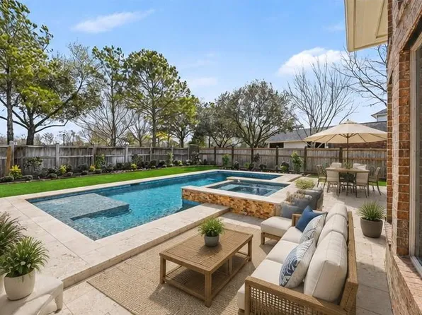 3903 Bell Hollow Ln, Katy, TX 77494