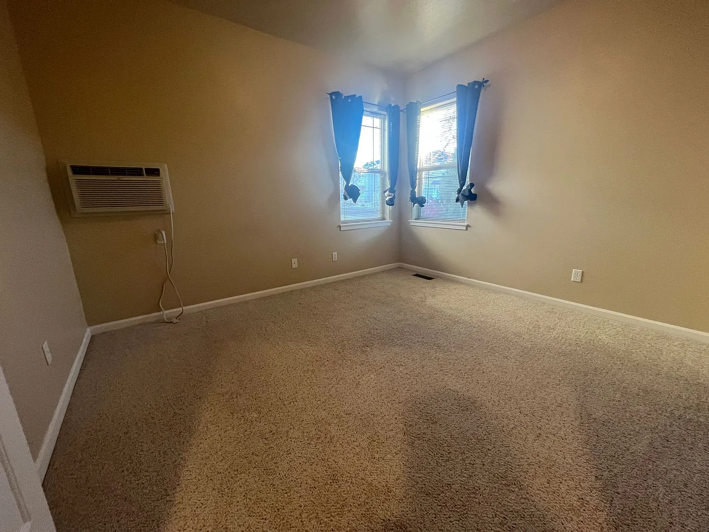 Mary Rose Pl., 2301 NE - 02301-MARY-00 — Photo 4