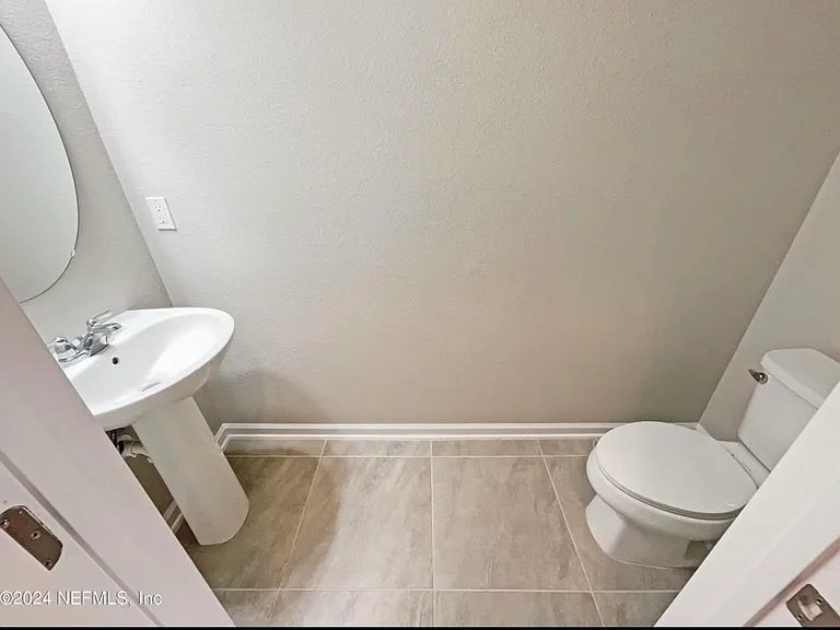 11231 Minnetta Ct — Photo 15