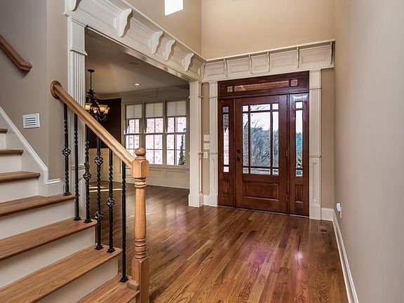 4th image of 1219 Barnsley Pl