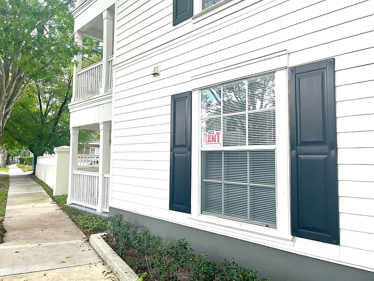 411 Water St — Photo 35