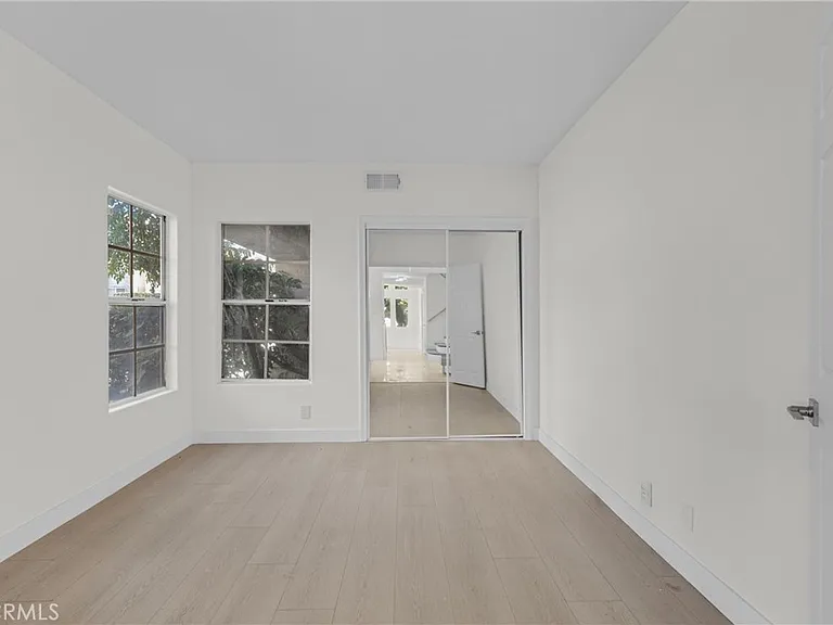 23234 Valerio St — Photo 15