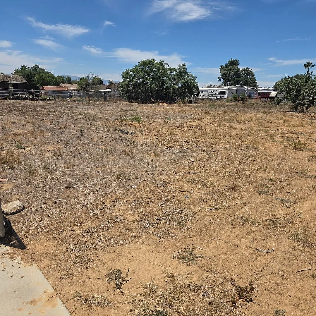 Studio, 21000 sqft, $1,200 — Photo 4
