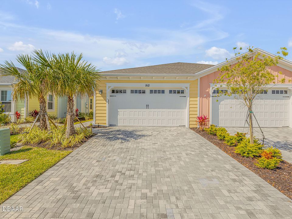 1st image of 912 Coral Reef Way
