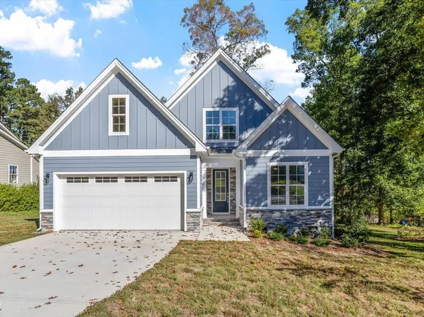 113 Tower Ridge Ln, Sanford, NC 27330