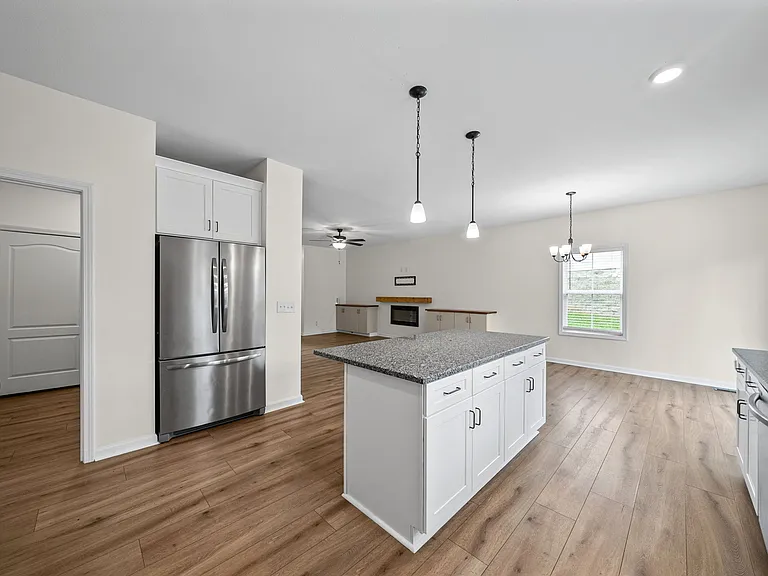 1042 Winesap Rd — Photo 13