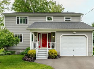 151 Andrews Shore Rd, Bridgeport, NY 13030