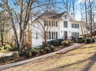 275 Trowbridge Ln, Lawrenceville, GA 30043