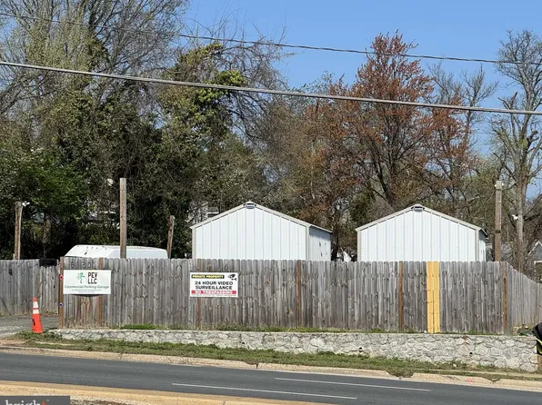 6150 Richmond Hwy, Alexandria, VA 22303