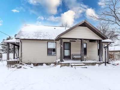 65 S Main St NW, Casnovia, MI, 49318