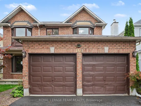 160 Sai Cres, Ottawa, ON K1G 5P2
