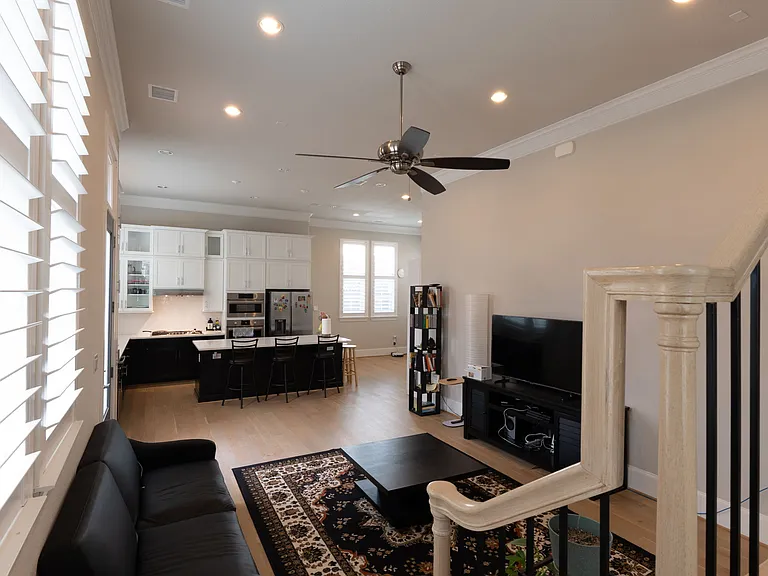1701 Millsap Ln — Photo 8