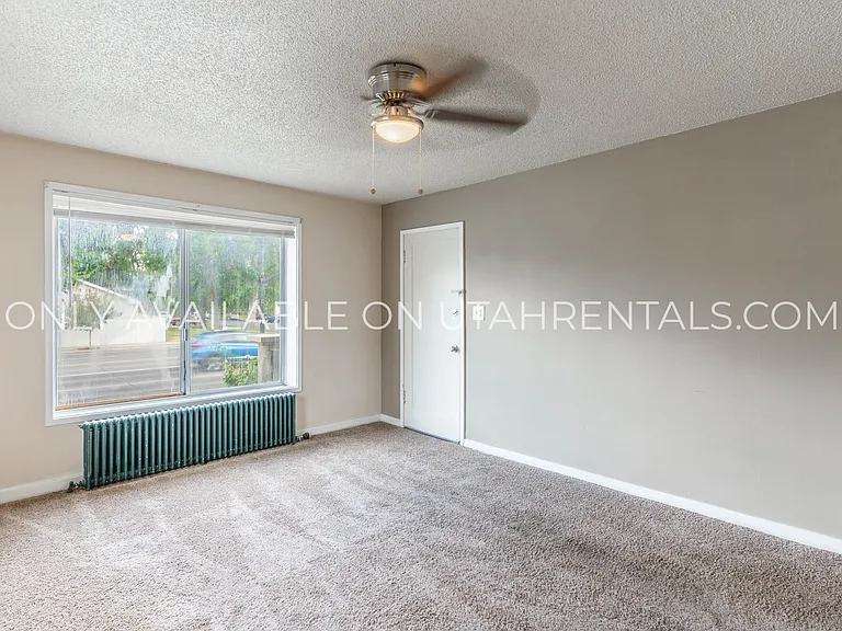 Daley Apartments — Photo 26