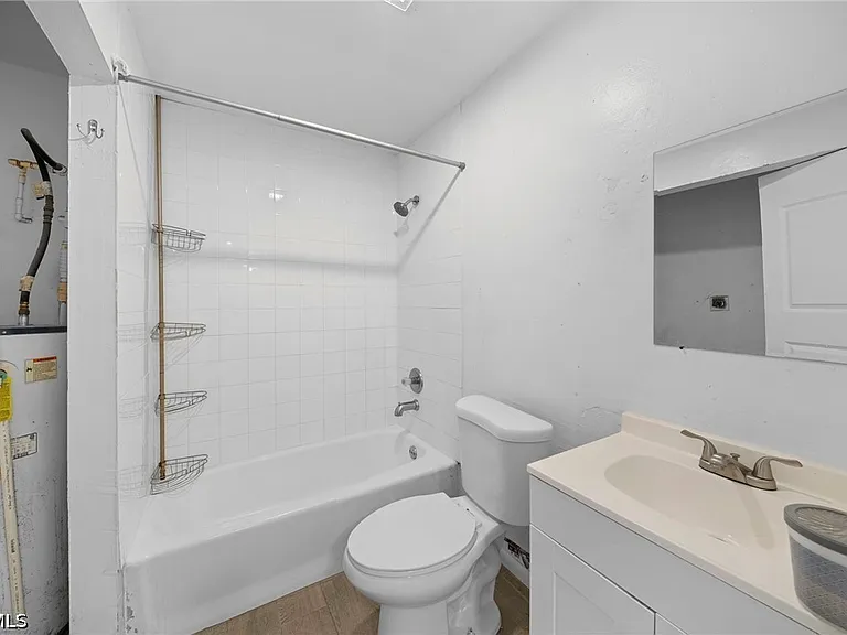 322 Louise Ave #A — Photo 10