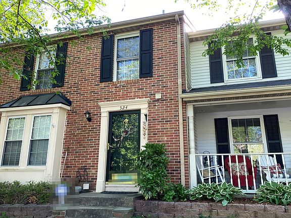 2nd image of 524 Coral Reef Dr