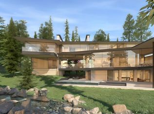 860 Fairmile Rd, West Vancouver, BC V7S 1R3