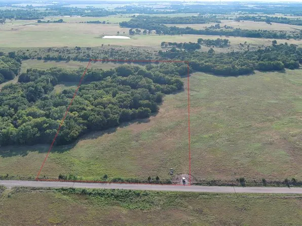 N 381st Rd, Holdenville, OK 74848