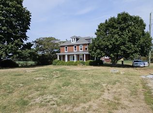 441 Park Dr, Carlisle, PA 17015